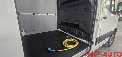 Mercedes-Benz Classe eSprinter Furgone Furgone 41 kWh (9)