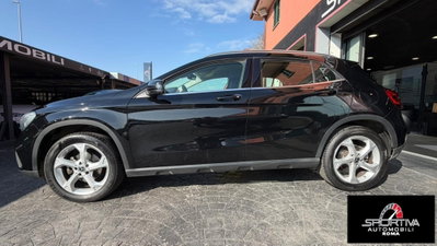 Mercedes-Benz GLA SUV 200 d Automatic 4Matic Sport (3)