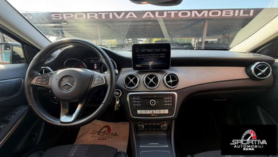 Mercedes-Benz GLA SUV 200 d Automatic 4Matic Sport (9)