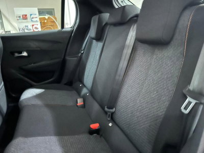 Peugeot 208 1.2 hybrid Style 110cv e-dcs 6 (19)