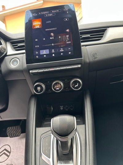 Renault Captur Plug-in Hybrid E-Tech 160 CV Intens (15)
