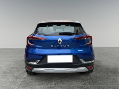 Renault Captur Plug-in Hybrid E-Tech 160 CV Intens (6)