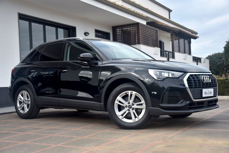 Audi Q3 35 TDI quattro S tronic Business