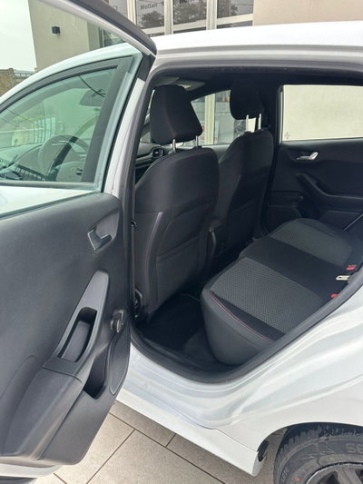 Ford Fiesta 1.5 EcoBlue 5 porte ST-Line (12)