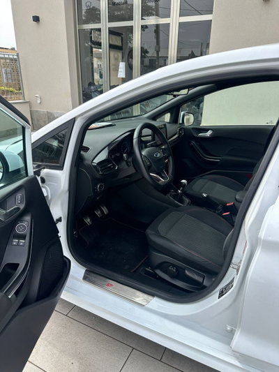 Ford Fiesta 1.5 EcoBlue 5 porte ST-Line (7)