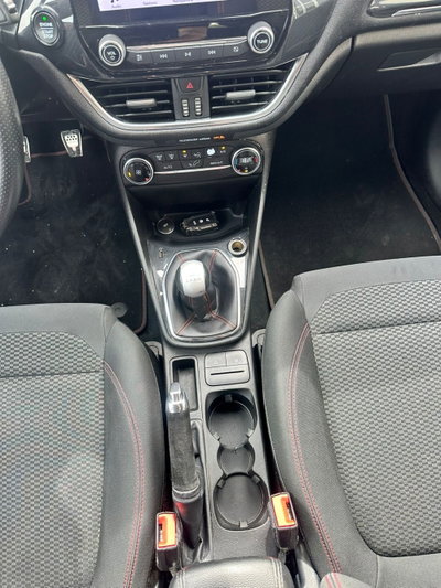 Ford Fiesta 1.5 EcoBlue 5 porte ST-Line (9)