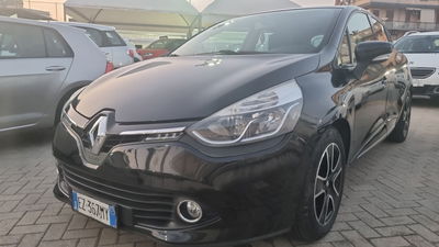 Renault Clio 1.2 75CV 5 porte Costume National usata