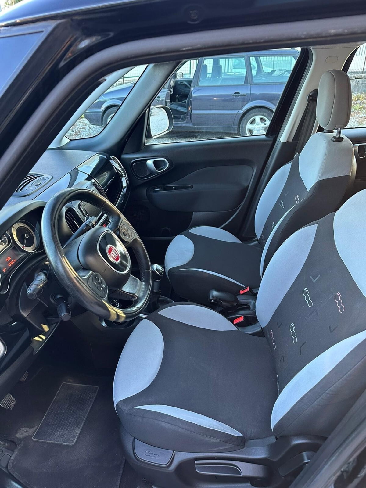 Fiat 500L Living 1.3 Multijet 85 CV Pop Star (5)