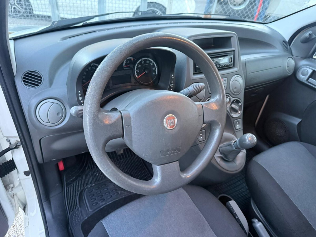 Fiat Panda 1.3 MJT 16V DPF 4x4 Climbing (15)
