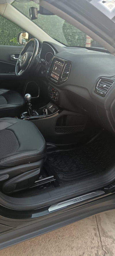Jeep Compass 1.6 Multijet II 2WD Limited (8)