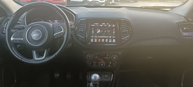 Jeep Compass 1.6 Multijet II 2WD Limited (9)