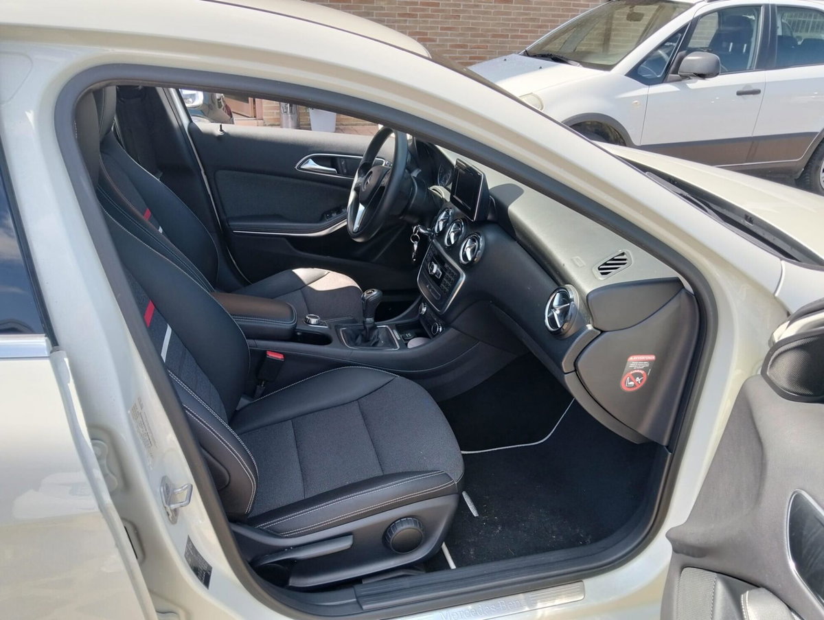 Mercedes-Benz Classe A 180 CDI Executive (6)