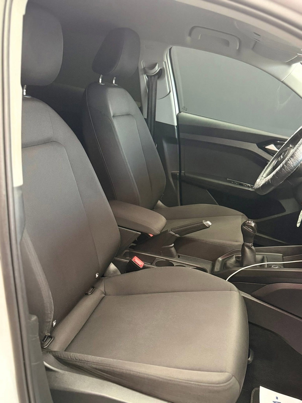 Audi A1 Sportback 25 TFSI Identity Black (16)