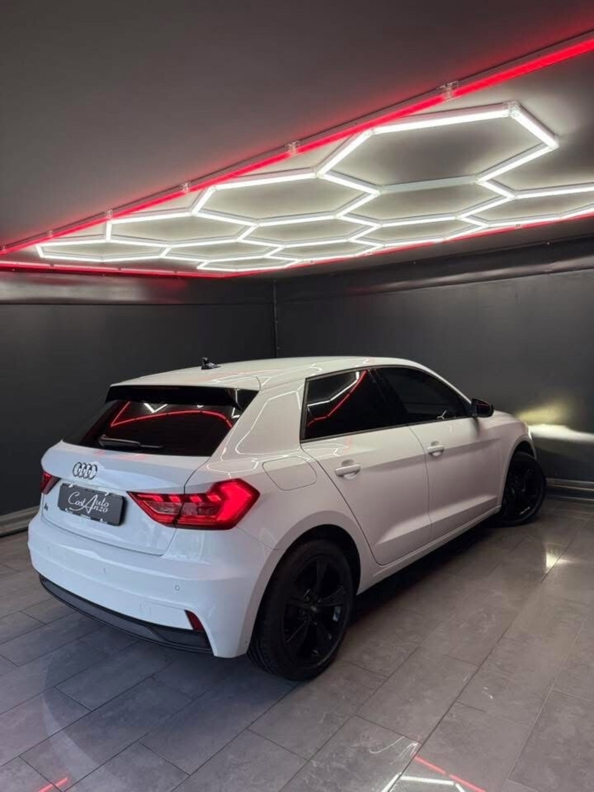 Audi A1 Sportback 25 TFSI Identity Black (7)
