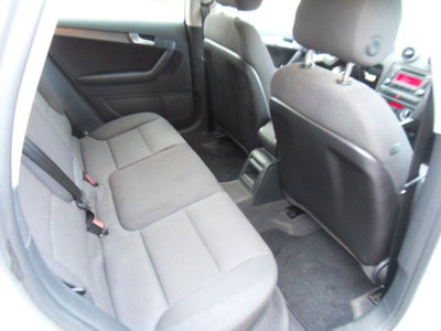 Audi A3 Sportback 1.6 TDI 105 CV CR S tronic Attraction (13)