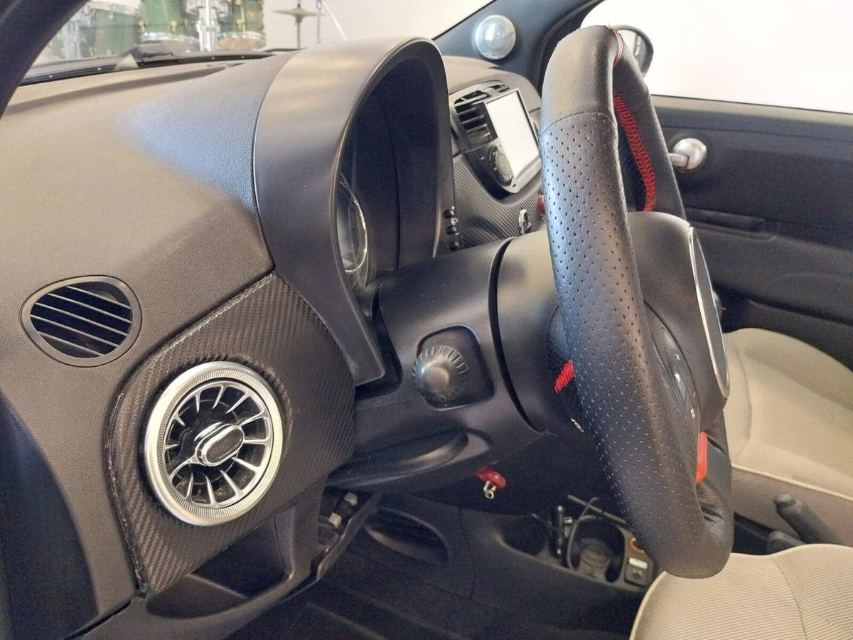 Fiat 500 1.3 Multijet 16V 95 CV Lounge (9)