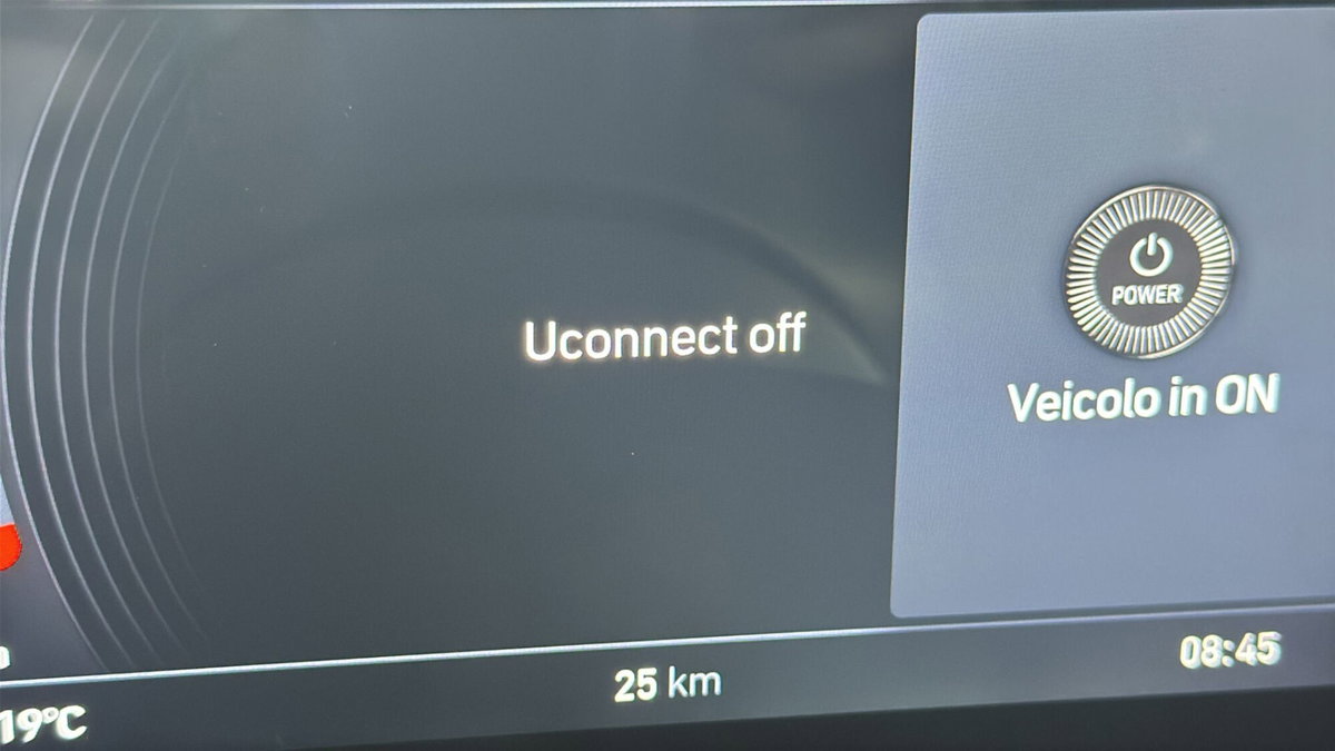 Fiat 500 1.0 Hybrid Red (11)