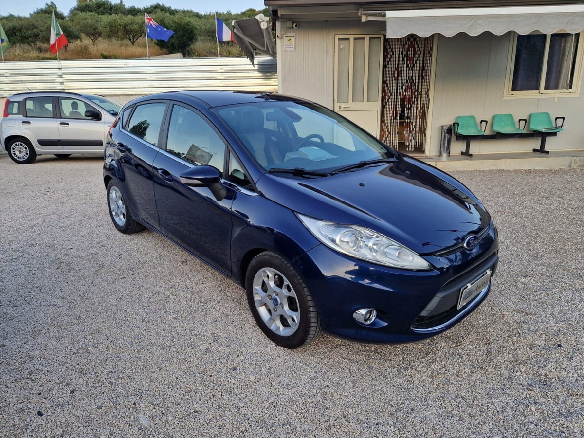 Ford Fiesta Ikon 1.6 TDCi 95CV 5 porte