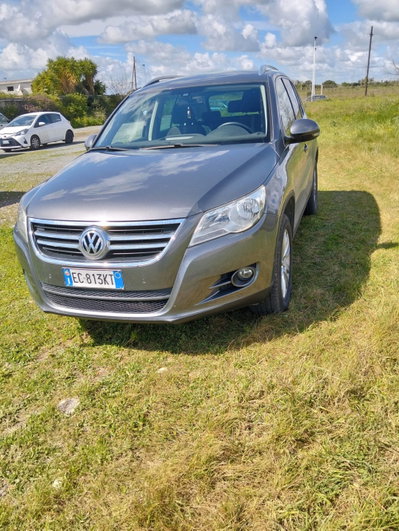 Volkswagen Tiguan 2.0 TDI DPF 4MOTION DSG Sport & Style (2)