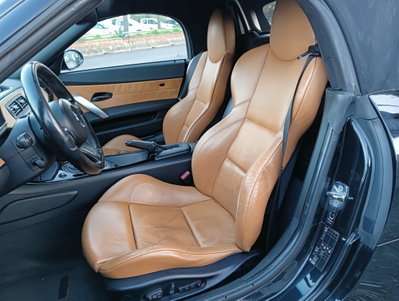 BMW Z4 Cabrio Z4 3.0si cat Roadster (8)