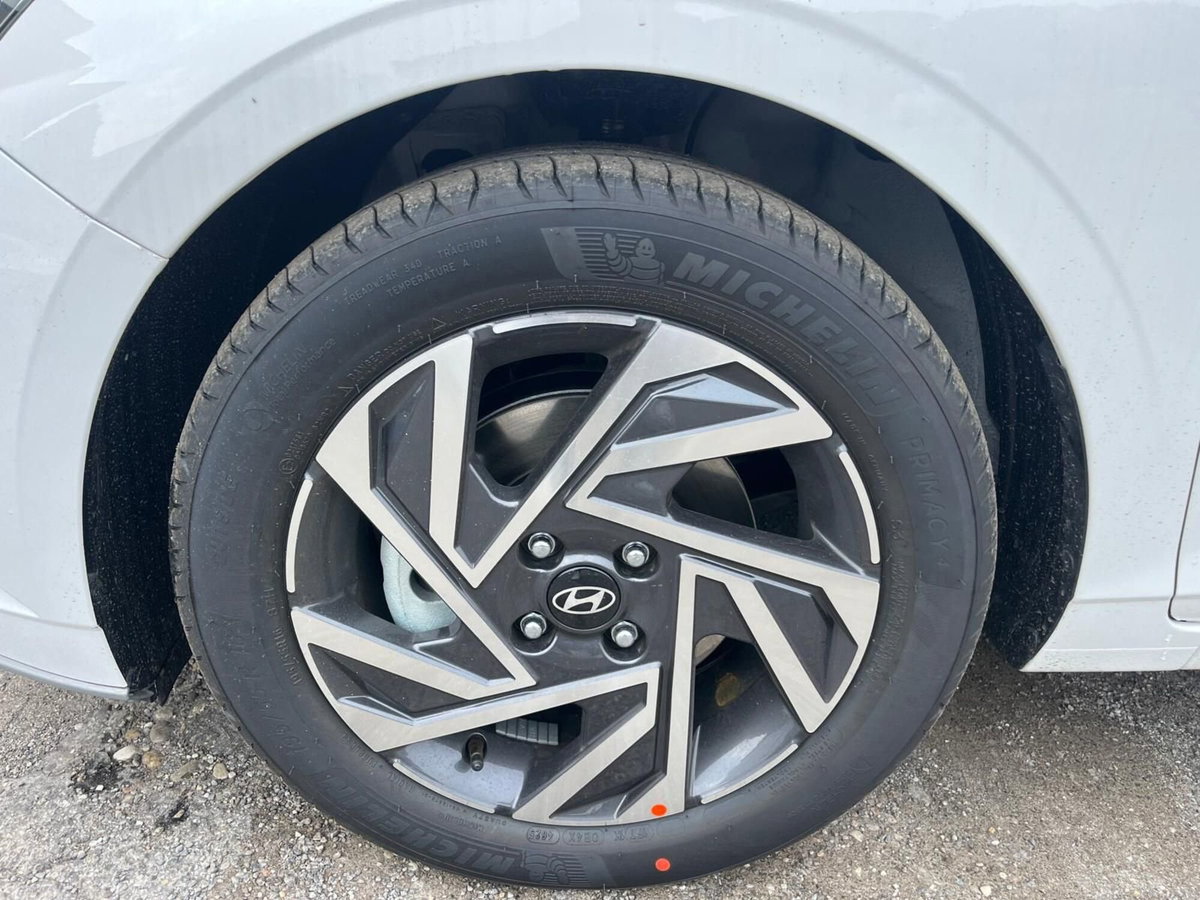 Hyundai i20 1.0 t-gdi Connectline 90cv dct (11)