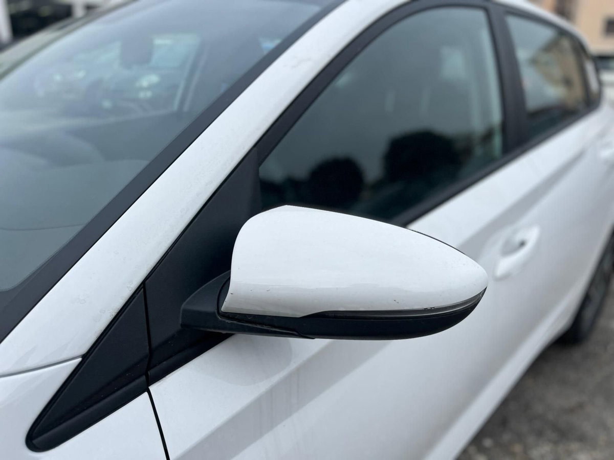 Hyundai i20 1.0 t-gdi Connectline 90cv dct (12)