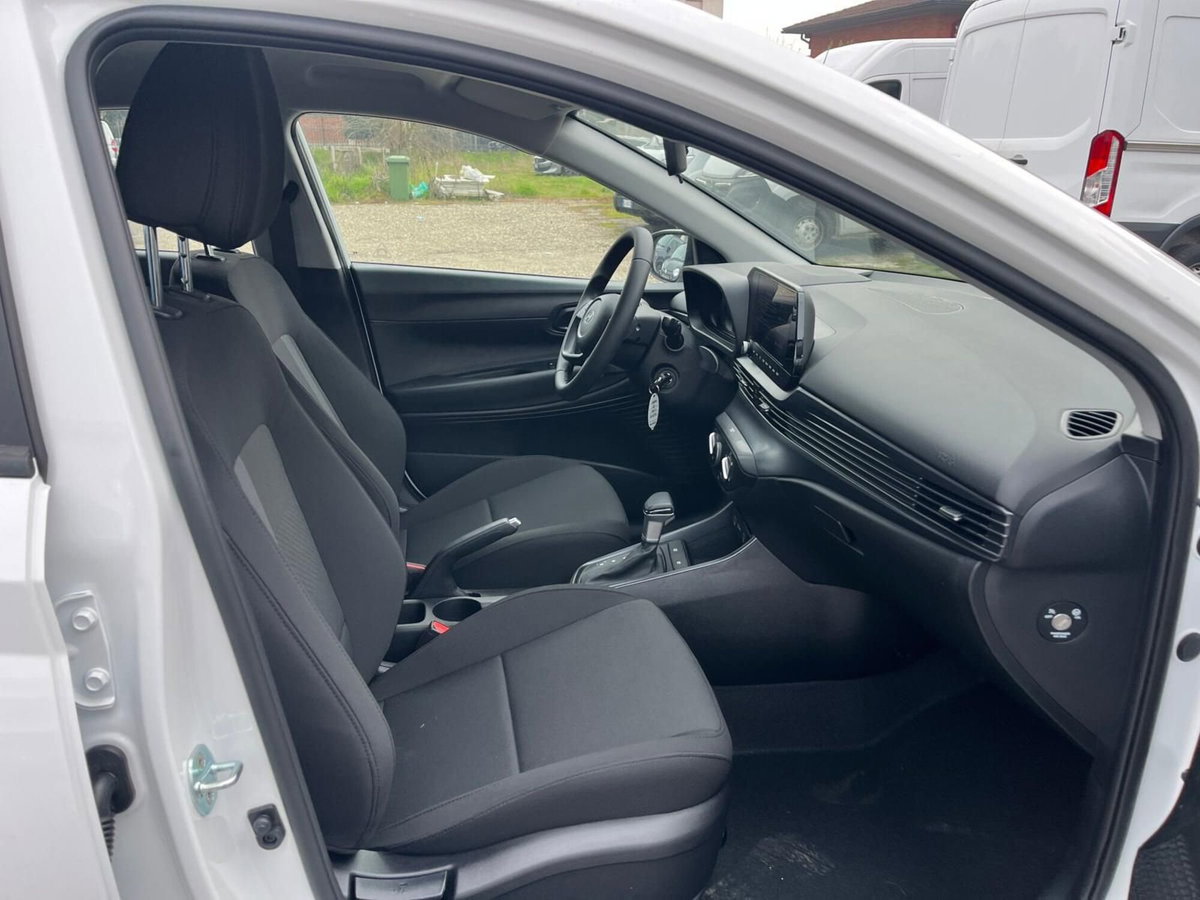 Hyundai i20 1.0 t-gdi Connectline 90cv dct (14)