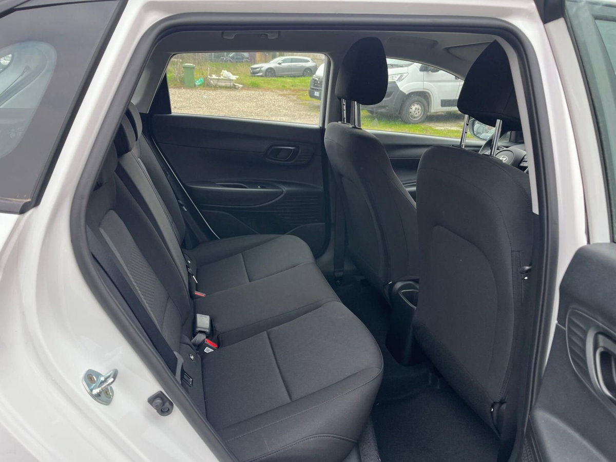 Hyundai i20 1.0 t-gdi Connectline 90cv dct (16)