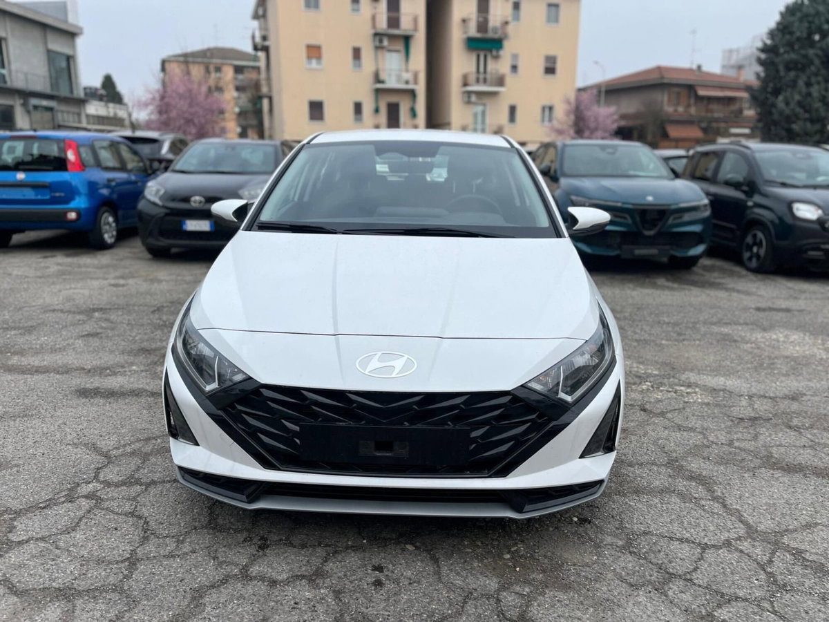 Hyundai i20 1.0 t-gdi Connectline 90cv dct (2)