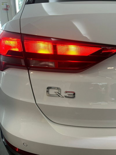Audi Q3 35 TFSI S tronic Business Advanced (19)