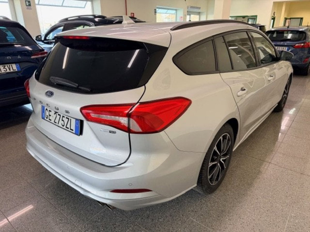 Ford Focus Station Wagon 1.0 EcoBoost 125 CV Start&Stop SW ST Line (5)