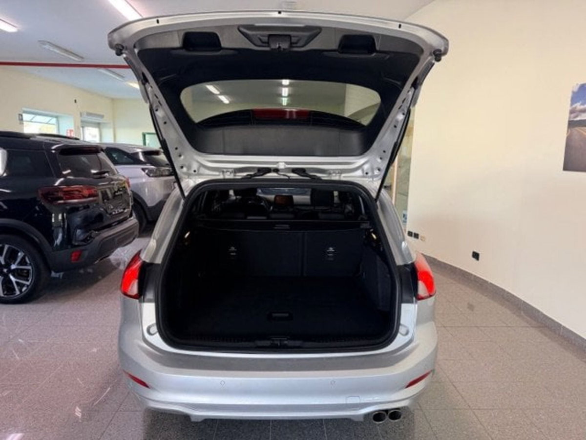 Ford Focus Station Wagon 1.0 EcoBoost 125 CV Start&Stop SW ST Line (8)