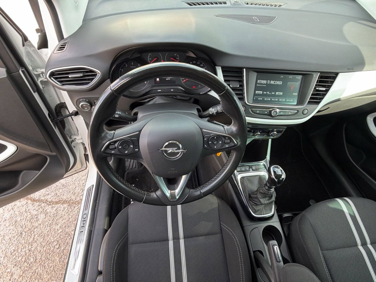 Opel Crossland 1.5 ECOTEC D 110 CV Start&Stop Edition (12)