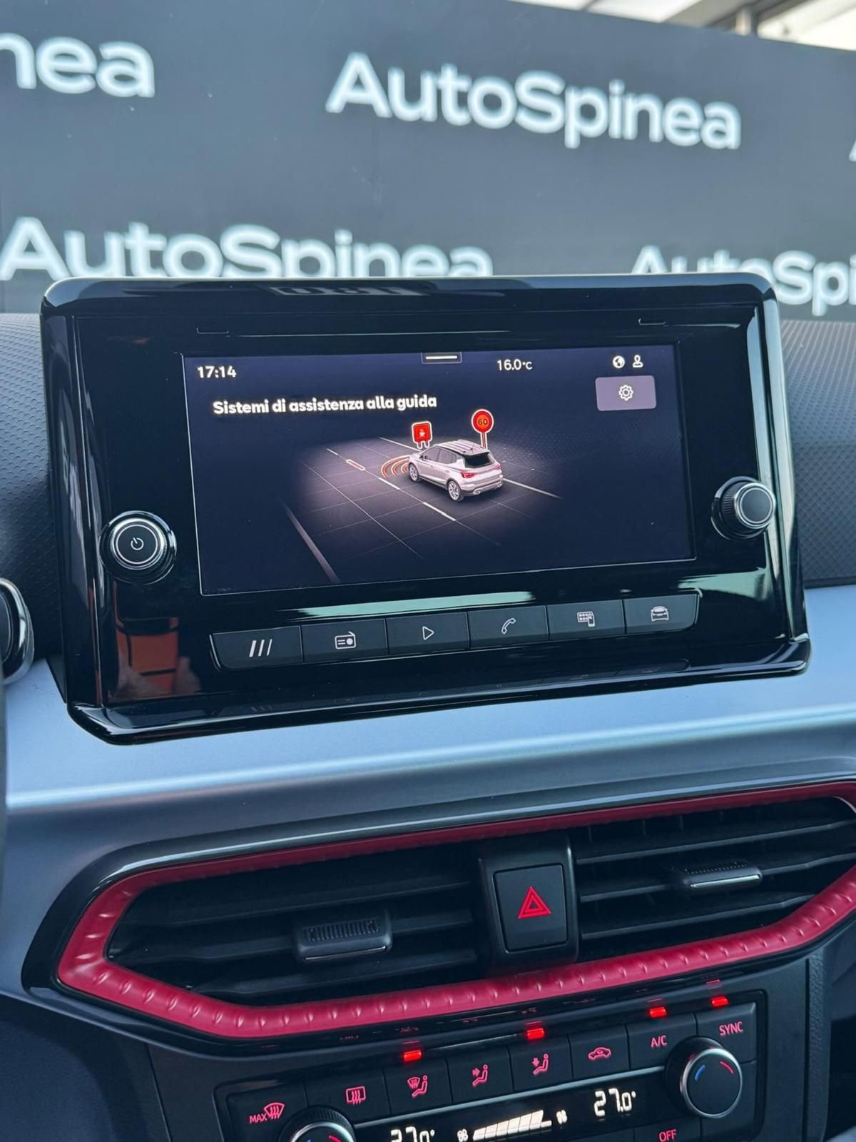 SEAT Arona 1.0 EcoTSI FR (11)
