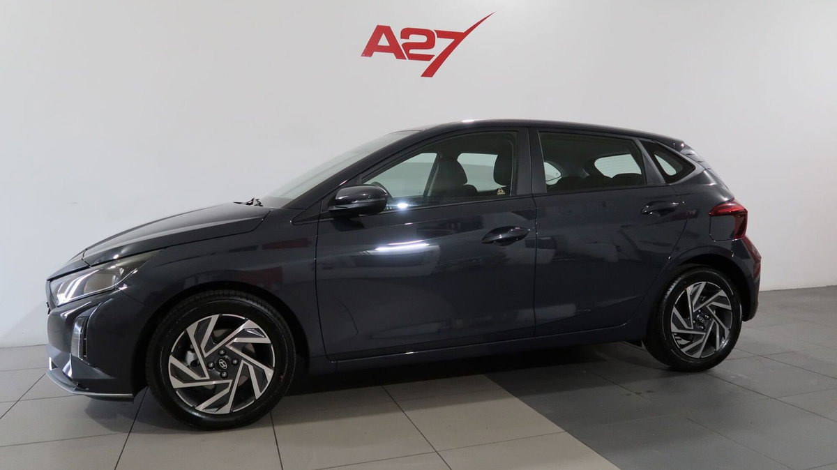 Hyundai i20 1.0 t-gdi Connectline 90cv dct (19)