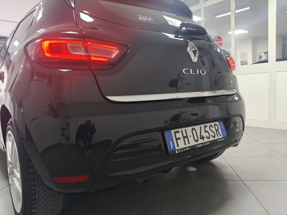 Renault Clio dCi 8V 75 CV Start&Stop 5 porte Energy Intens (5)