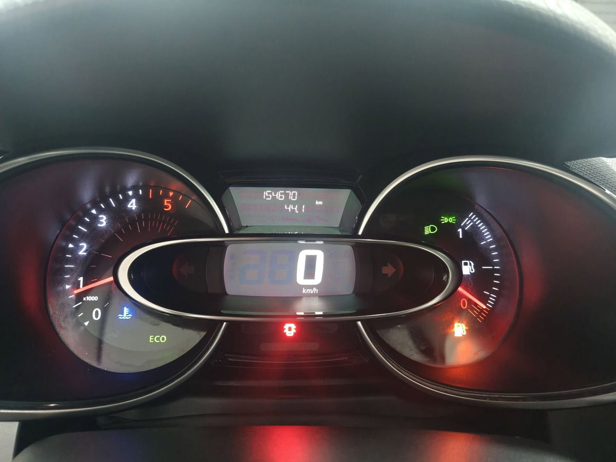 Renault Clio dCi 8V 75 CV Start&Stop 5 porte Energy Intens (6)