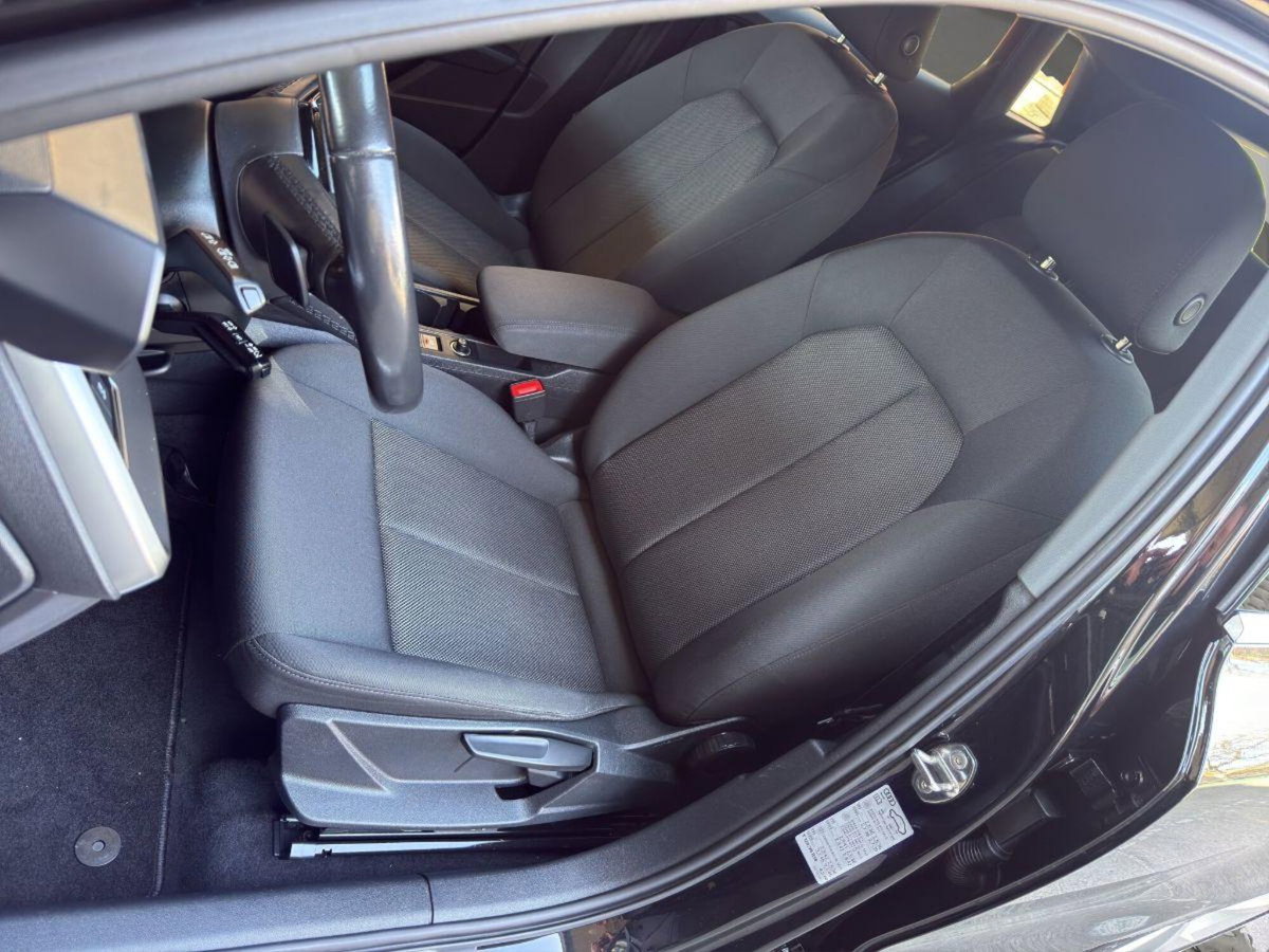 Audi A3 Sportback 35 TDI S tronic S line edition (11)