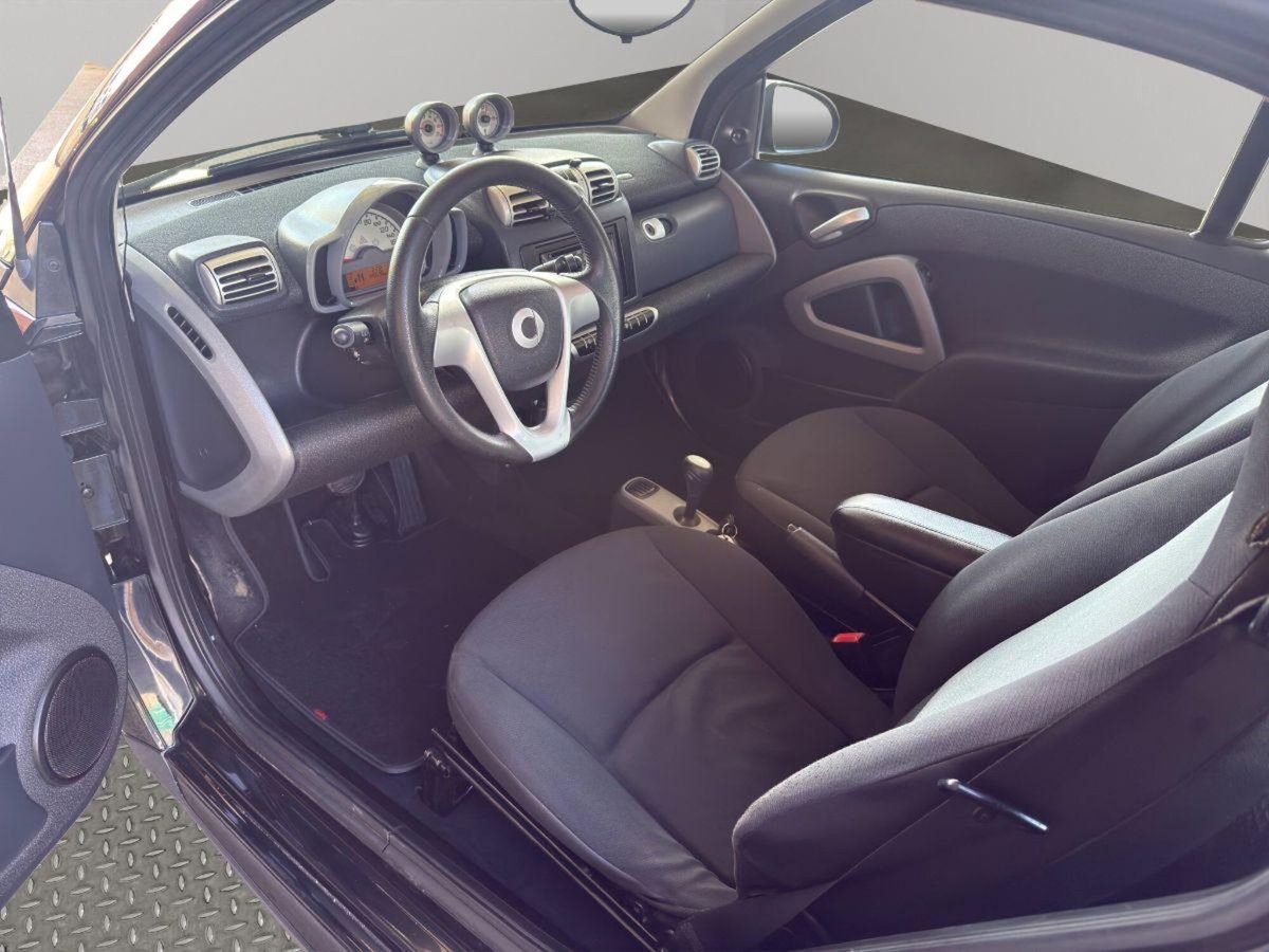 smart Fortwo 1000 52 kW MHD coupé passion (11)