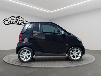 smart Fortwo 1000 52 kW MHD coupé passion (6)