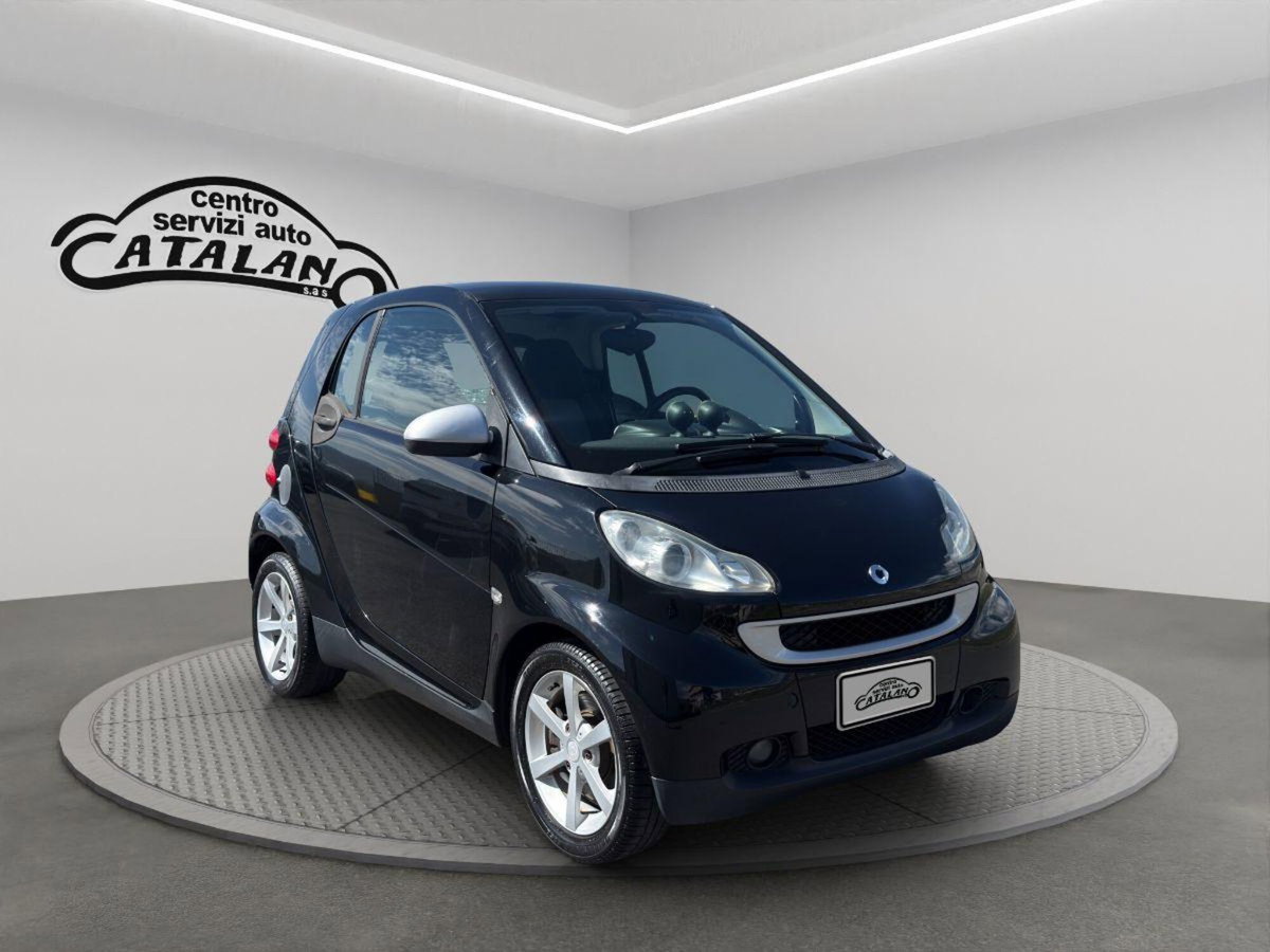 smart Fortwo 1000 52 kW MHD coupé passion (7)