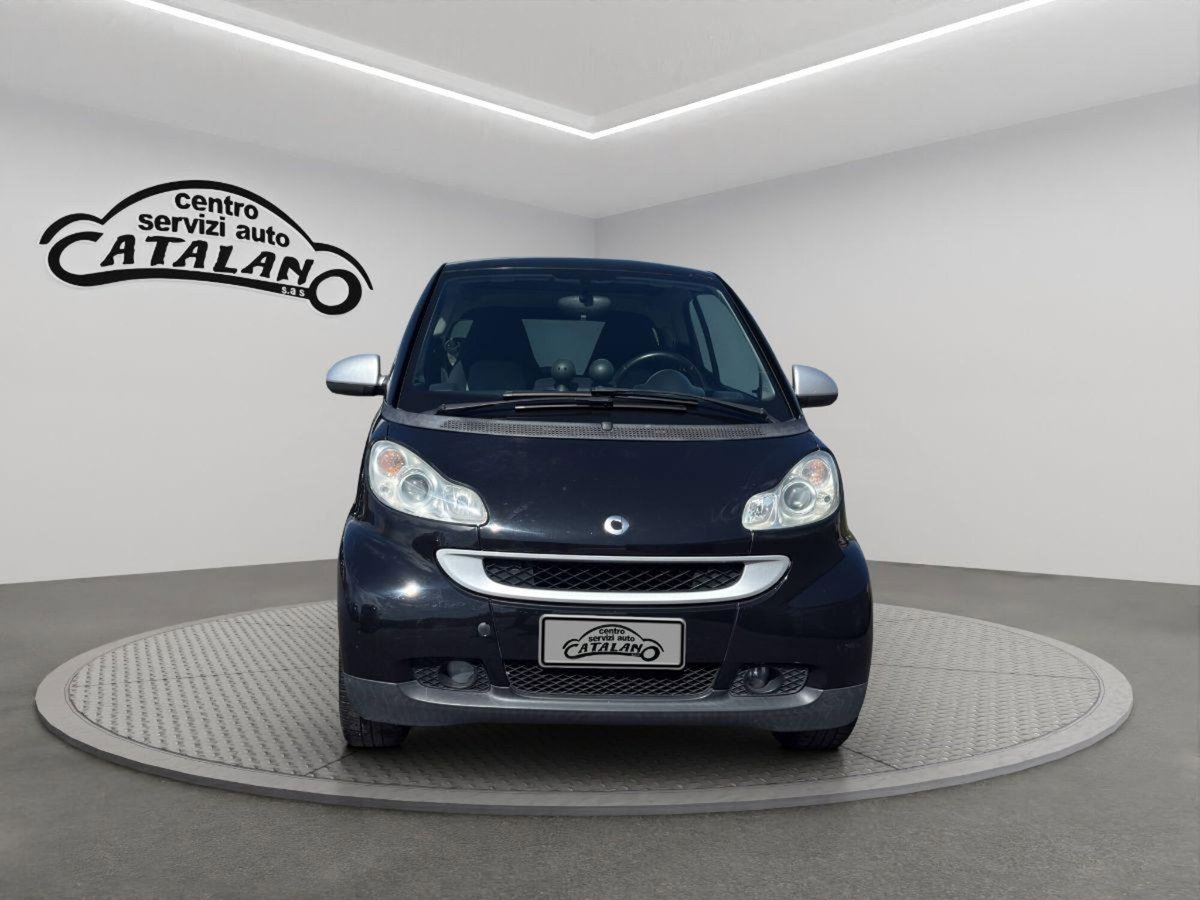 smart Fortwo 1000 52 kW MHD coupé passion (8)