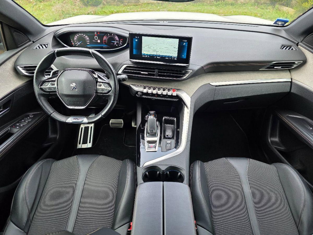 Peugeot 3008 BlueHDi 130 S&S EAT8 GT Line (16)