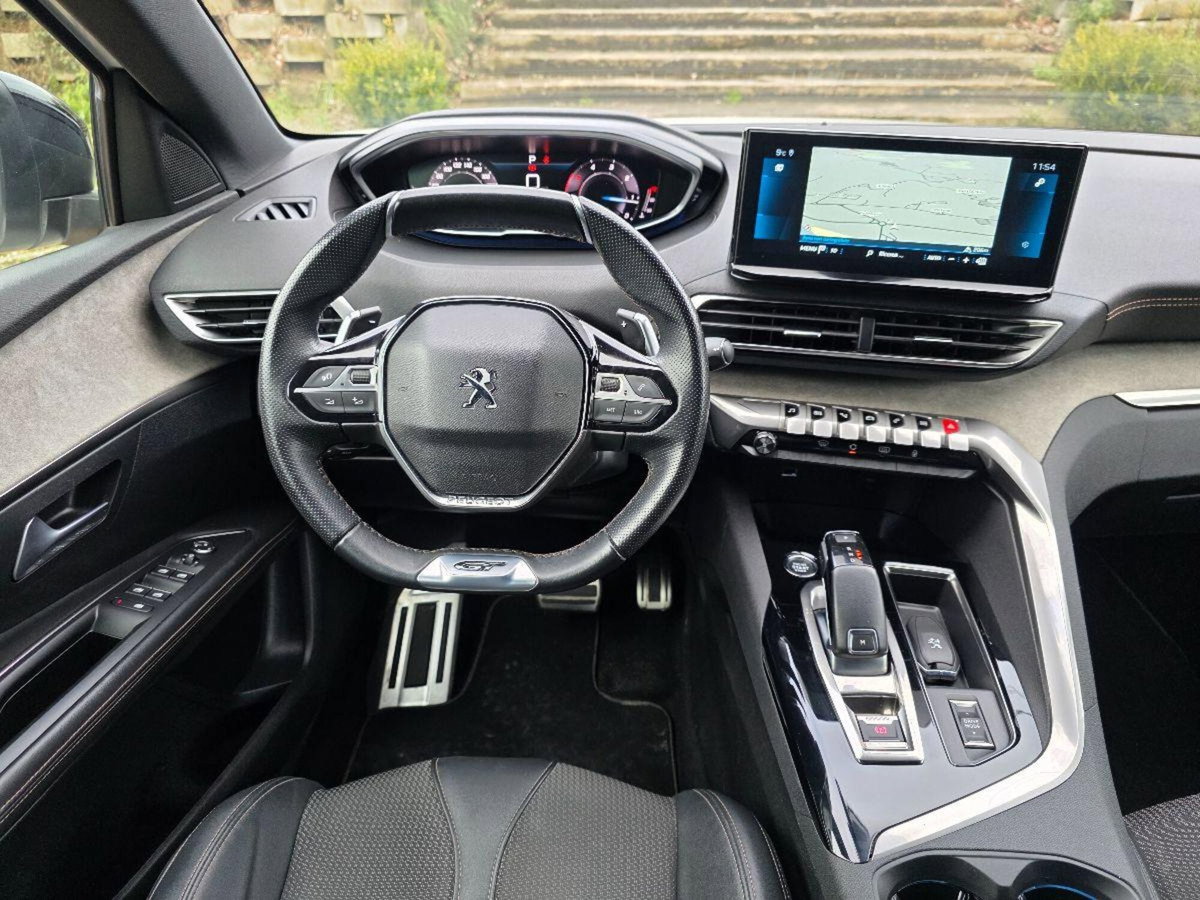Peugeot 3008 BlueHDi 130 S&S EAT8 GT Line (17)