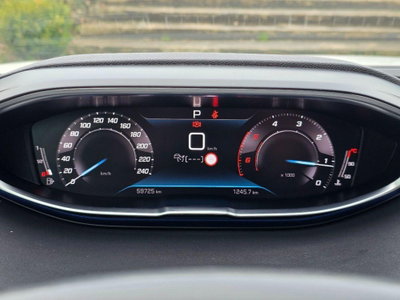 Peugeot 3008 BlueHDi 130 S&S EAT8 GT Line (18)