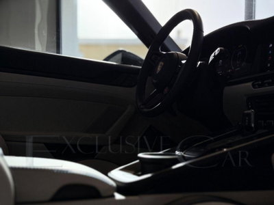 Porsche 911 Cabrio Cabrio 3.0 Carrera 4 GTS (12)