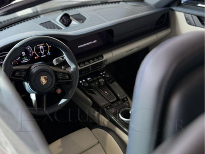 Porsche 911 Cabrio Cabrio 3.0 Carrera 4 GTS (13)