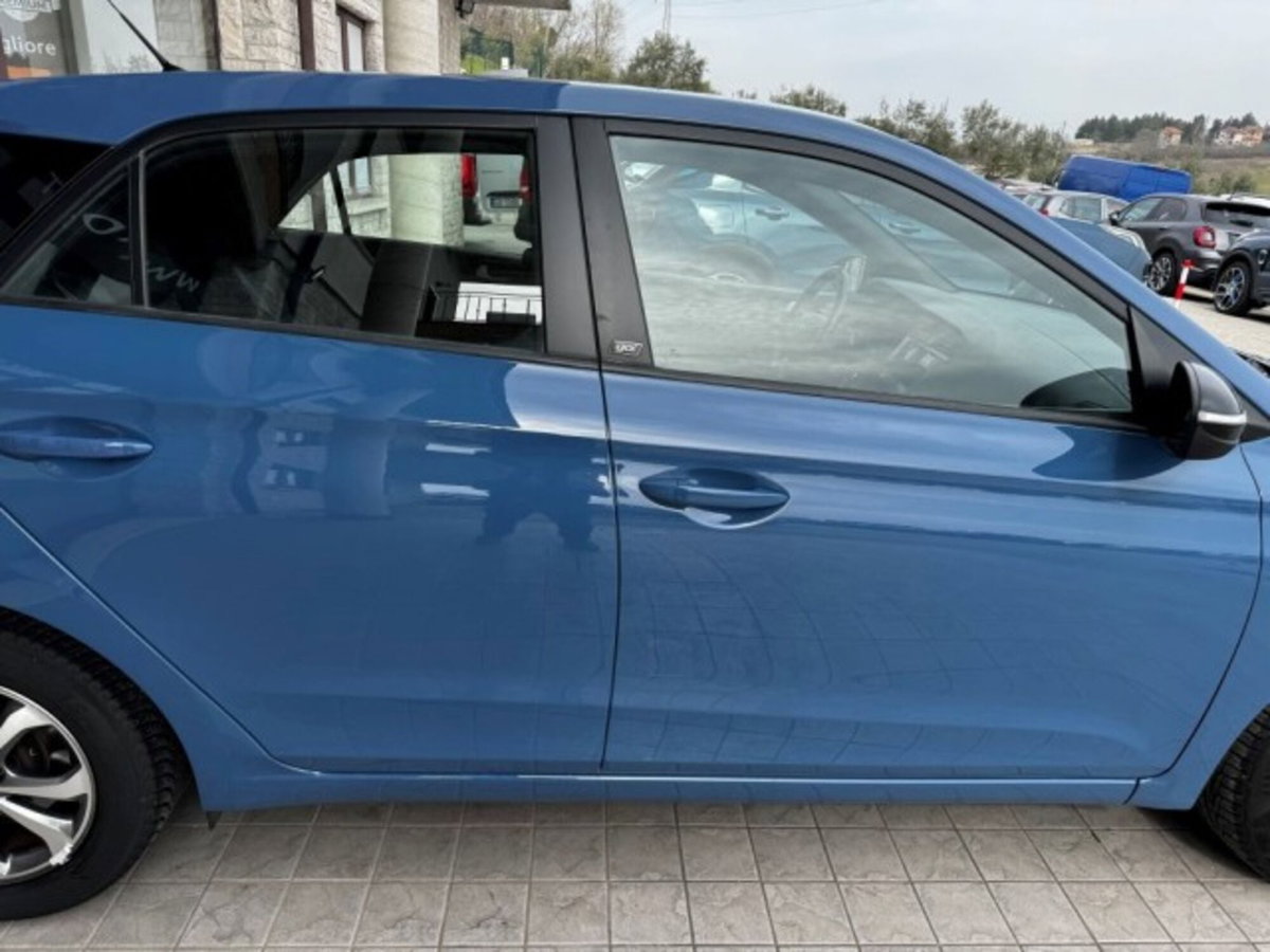 Hyundai i20 1.2 84 CV 5 porte Style (12)