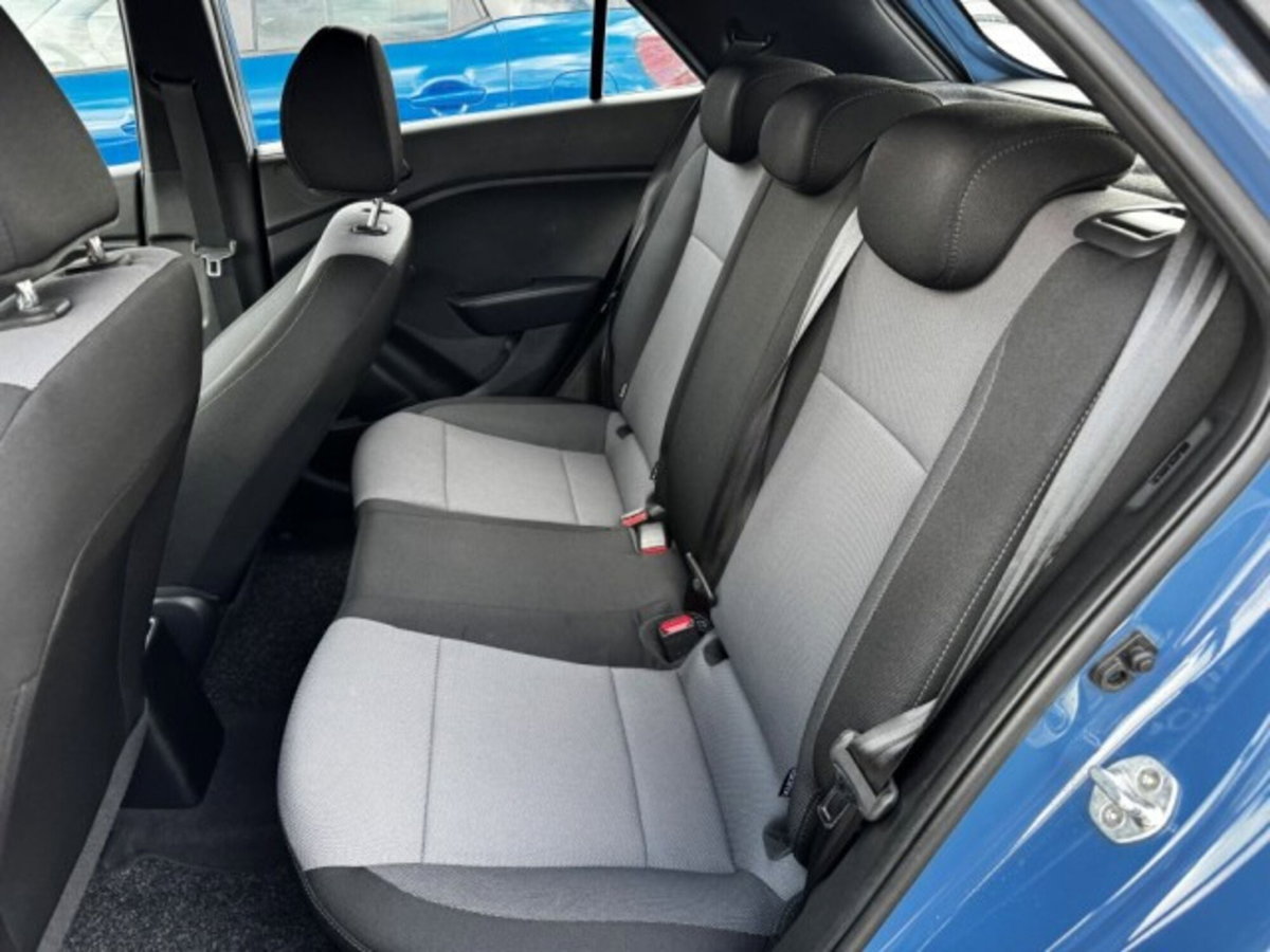 Hyundai i20 1.2 84 CV 5 porte Style (17)