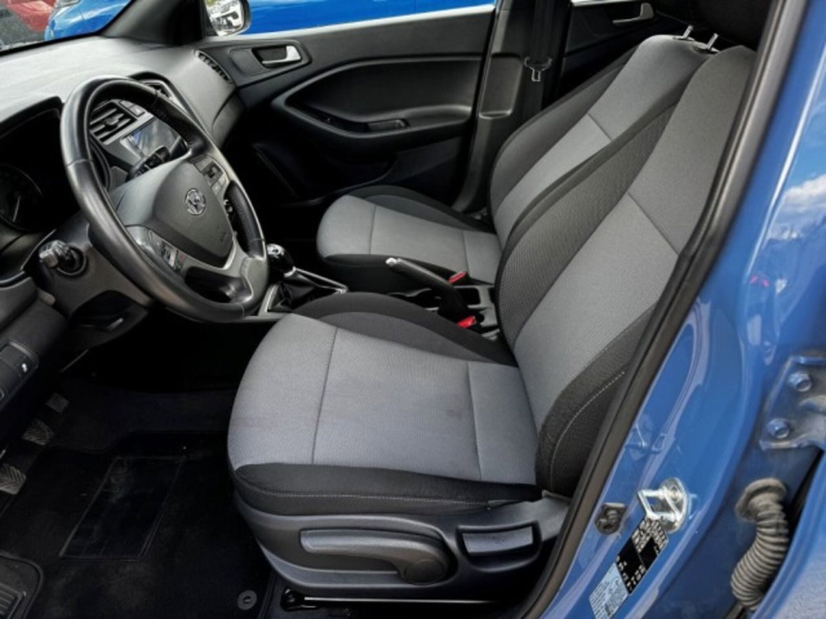 Hyundai i20 1.2 84 CV 5 porte Style (20)